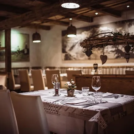 Svizzero Hotel 4*